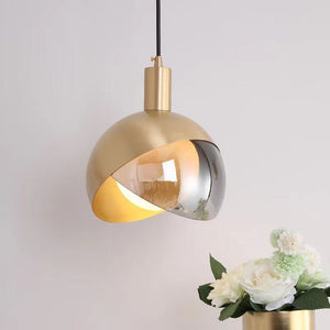 Elegante Gouden Glazen Hanglamp voor Eetkamer – Scandinavisch Design, Verstelbaar & Energiezuinig