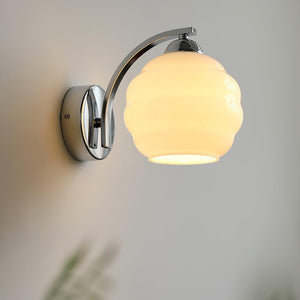 Klassieke Vintage Wandlamp met Gebogen Glas  Elegante Binnenverlichting