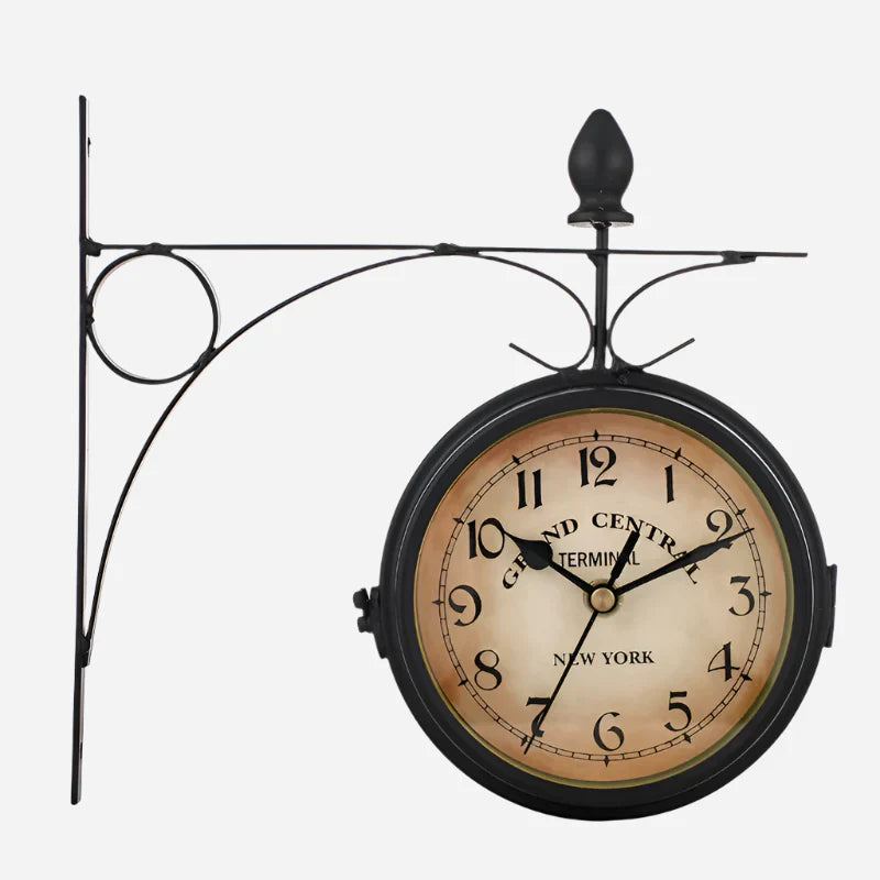 Klassiek Dubbelzijdig Metalen Wandklok  Vintage Woondecoratie voor Woonkamer & Hal