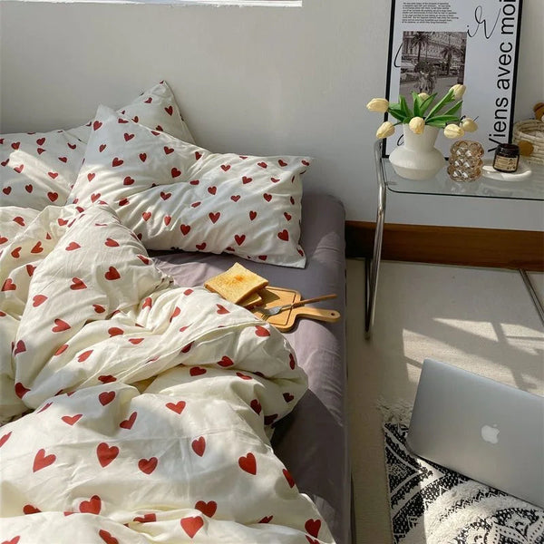 Comfortabel Beddengoed Set met Hartjes Design  Twin, Full & Queen Maten