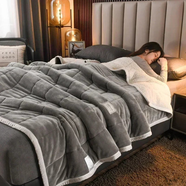 Zachte Koraal Fleece Deken – Warme Flanellen Plaid voor Herfst en Winter