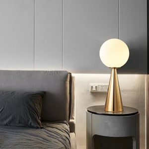 Kegelvormige Tafellamp voor Stijlvolle Woondecoratie  Elegante LED Sfeerverlichting