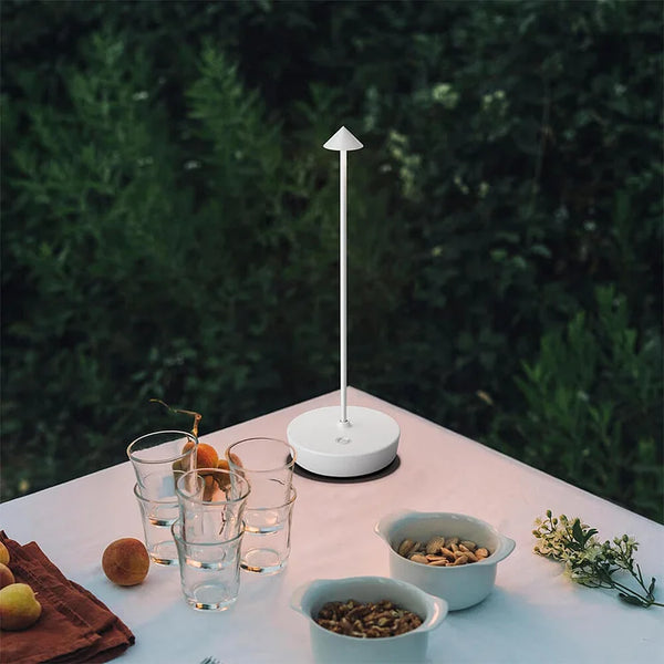 LumisBogen Draadloze LED Tafellamp – Minimalistische Woonverlichting, Oplaadbaar, Touch Bediening, Zwart & Goud