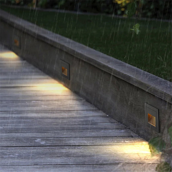 LED Tuinverlichting voor Paden en Trappen – Moderne Buitenlamp Waterdicht voor Veiligheid en Stijl