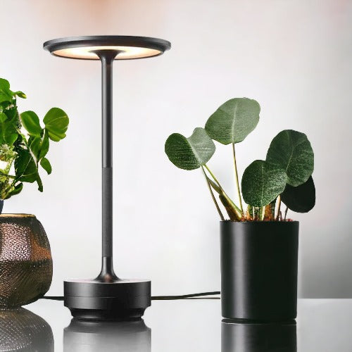 Moderne LED Tafellamp – Oplaadbare Minimalistische Bureaulamp in Zwart & Goud, Dimbaar met Warm Licht