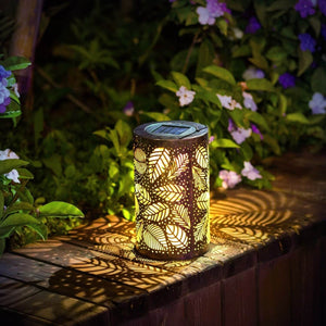 2 Stuks Elegante Solar LED Lantaarn met Bladpatroon – Tuin & Terras Verlichting