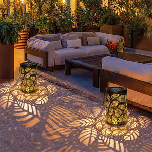 2 Stuks Elegante Solar LED Lantaarn met Bladpatroon – Tuin & Terras Verlichting