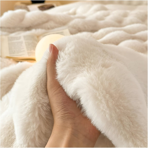 Gezellige Fluffy Fleece Deken – Zacht, Warm en Stijlvolle Sierdeken