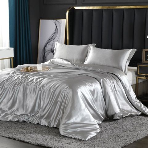 Luxe Satijnen Dekbedovertrek Set – Modern Beddengoed met Elegante Afwerking