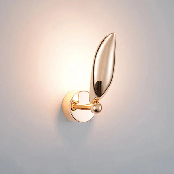 Moderne LED Wandleuchte geïnspireerd door Zeemeeuwen  Artistiek Gouden Accent voor Stijlvolle Interieurs