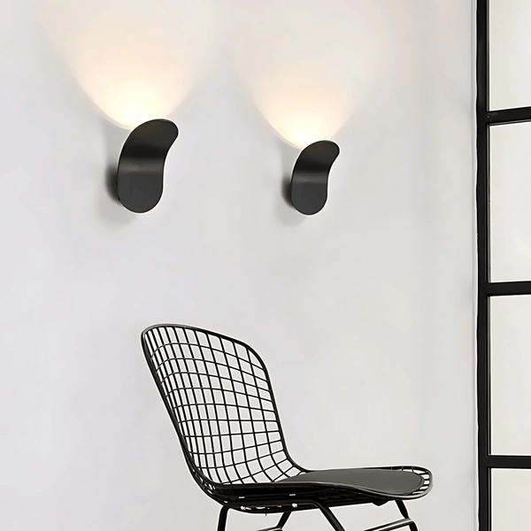 Moderne Wandlamp met Ingebouwde LED – Gebogen Metalen Design 30cm