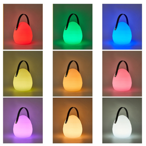 Weerbestendige LED Buitenlantaarn – Draagbare Tuin- en Terraslamp met Afstandsbediening