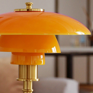 Elegante Scandinavische Tafellamp – Minimalistische LED Verlichting voor Huis & Kantoor