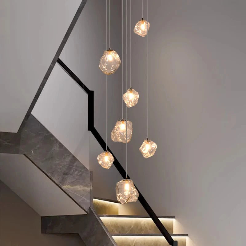 Scandinavische LED Trapkroonluchter – Moderne Hanglamp voor Hoge Plafonds