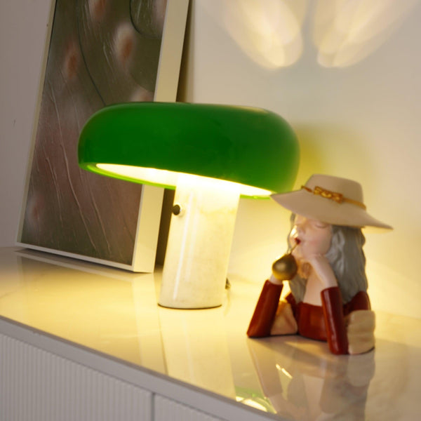 Marmeren Tafellamp met Elegante Stenen Voet – Moderne Woonkamer & Slaapkamer Verlichting