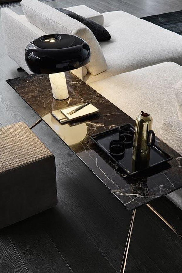 Marmeren Tafellamp met Elegante Stenen Voet – Moderne Woonkamer & Slaapkamer Verlichting