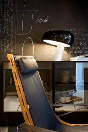 Marmeren Tafellamp met Elegante Stenen Voet – Moderne Woonkamer & Slaapkamer Verlichting
