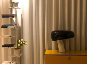 Marmeren Tafellamp met Elegante Stenen Voet – Moderne Woonkamer & Slaapkamer Verlichting
