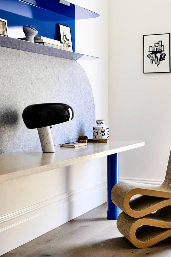 Marmeren Tafellamp met Elegante Stenen Voet – Moderne Woonkamer & Slaapkamer Verlichting