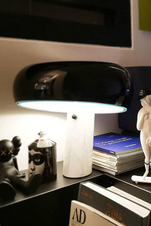Marmeren Tafellamp met Elegante Stenen Voet – Moderne Woonkamer & Slaapkamer Verlichting