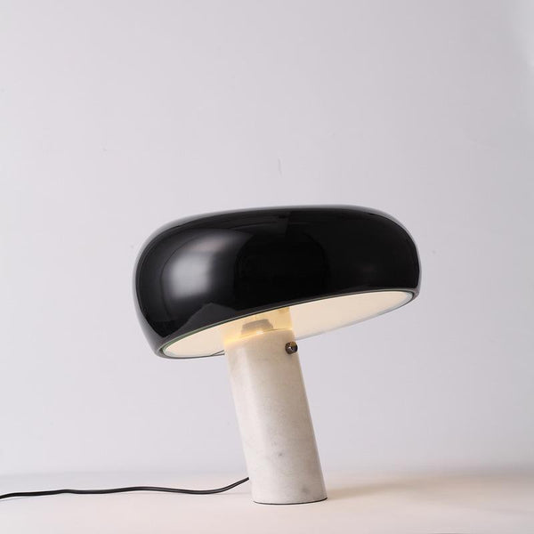 Marmeren Tafellamp met Elegante Stenen Voet – Moderne Woonkamer & Slaapkamer Verlichting
