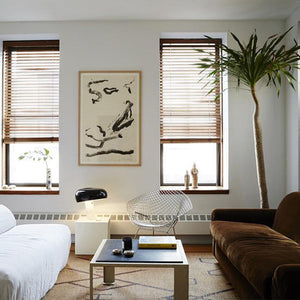 Marmeren Tafellamp met Elegante Stenen Voet – Moderne Woonkamer & Slaapkamer Verlichting