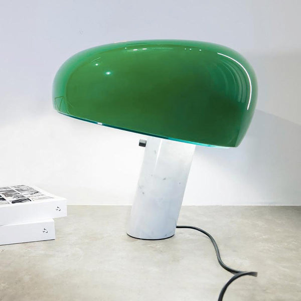 Marmeren Tafellamp met Elegante Stenen Voet – Moderne Woonkamer & Slaapkamer Verlichting