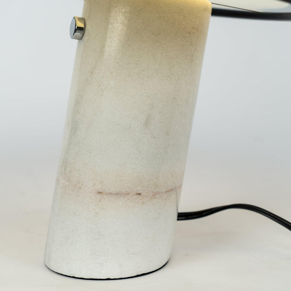 Marmeren Tafellamp met Elegante Stenen Voet – Moderne Woonkamer & Slaapkamer Verlichting