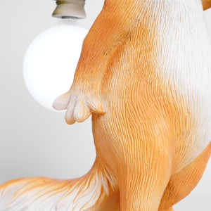 Gezellige Eekhoorn Bureau Lamp – Charmante Dierenlamp voor een Warme Sfeer
