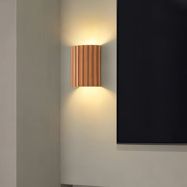 Moderne Gestreepte LED Wandlamp van Resin – Scandinavische Sfeerverlichting voor Gezellige Interieurs