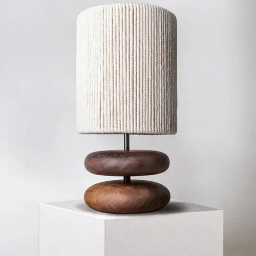 Boho Tafellamp met Organische Keramische Voet en Linnen Kap – Warme Sfeerverlichting