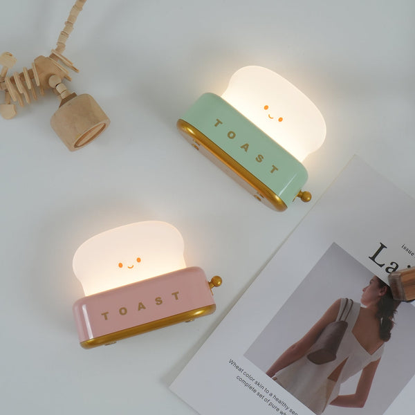 Speelse Retro Broodrooster Tafellamp met LED Licht & Oplaadbare Batterij – Unieke Woondecoratie