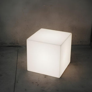 CubeLight – Moderne LED Kubus voor Stijlvolle Tuin- & Padverlichting