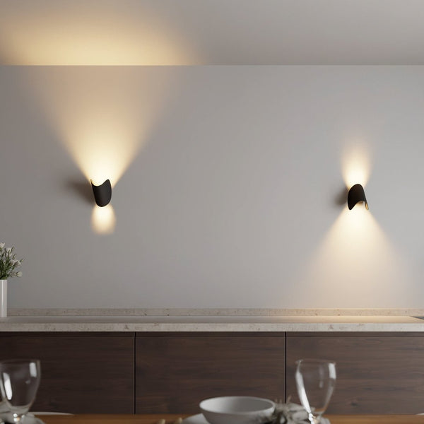 Verstelbare LED Wandlamp Halve Maan – Modern Licht voor Binnen en Buiten