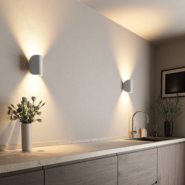 Verstelbare LED Wandlamp Halve Maan – Modern Licht voor Binnen en Buiten