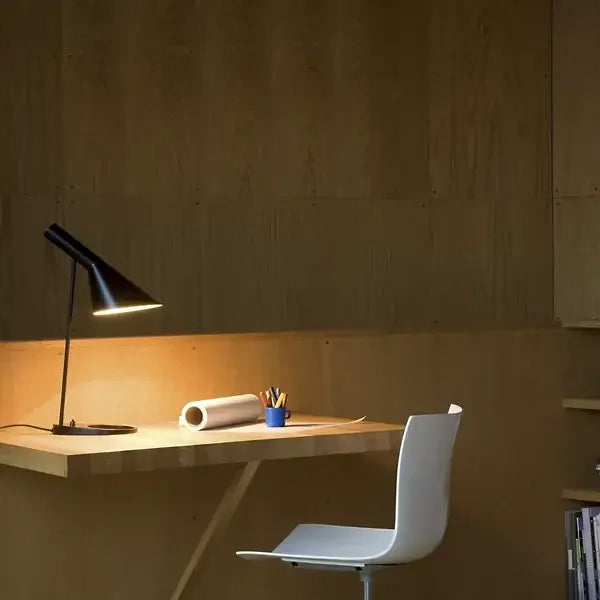 Minimalistische LED Boog Tafellamp – Elegant Ontwerp, Dimbaar Licht, USB Oplaadbaar