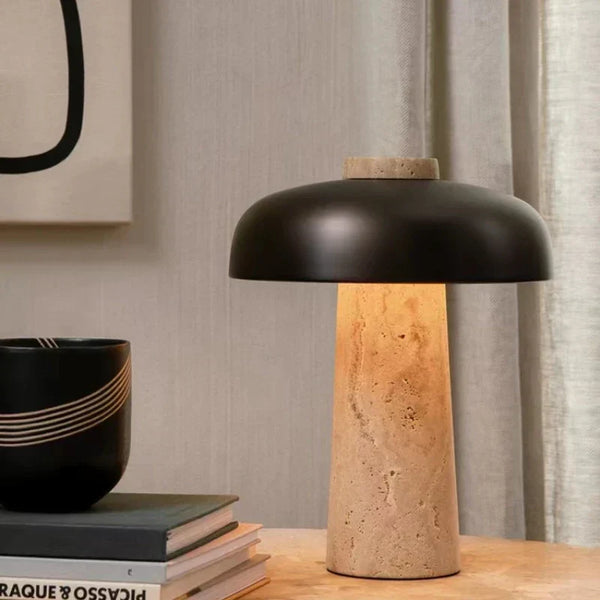 Natuurlijke Travertin Stenen Tafellamp – Moderne Woonverlichting in Beige