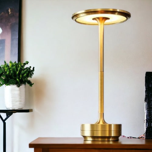 Moderne LED Tafellamp – Oplaadbare Minimalistische Bureaulamp in Zwart & Goud, Dimbaar met Warm Licht