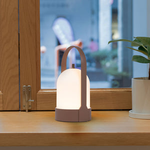 LumoLantaarn: Moderne Draadloze Lantaarnlamp met Warm, Dimbaar LED-licht voor Woondecoratie