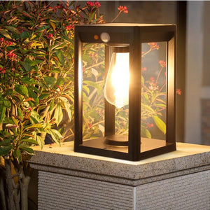 Zonne-energie Buitenlamp op Zuil – Duurzame LED Tuin- en Padverlichting