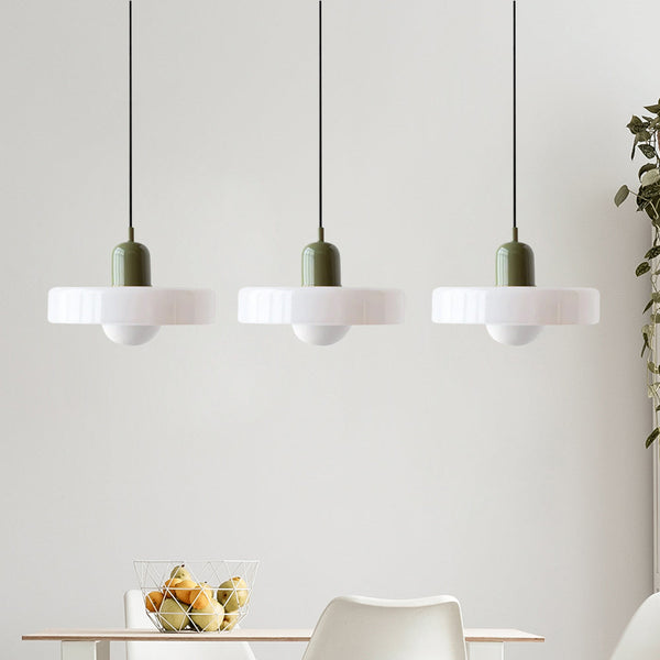 TrioGlow Hanglamp – Stijlvolle Drie Gekleurde Glazen Kappen voor Moderne Verlichting