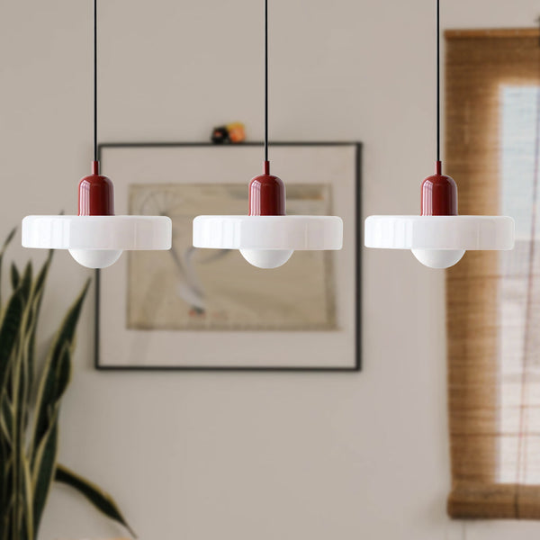TrioGlow Hanglamp – Stijlvolle Drie Gekleurde Glazen Kappen voor Moderne Verlichting
