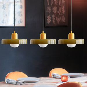 TrioGlow Hanglamp – Stijlvolle Drie Gekleurde Glazen Kappen voor Moderne Verlichting