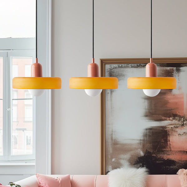 TrioGlow Hanglamp – Stijlvolle Drie Gekleurde Glazen Kappen voor Moderne Verlichting