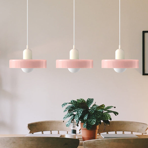 TrioGlow Hanglamp – Stijlvolle Drie Gekleurde Glazen Kappen voor Moderne Verlichting