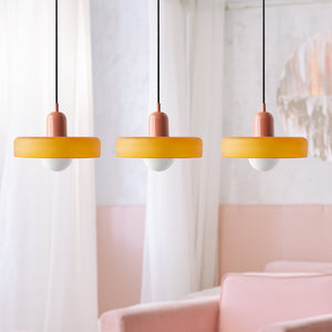 TrioGlow Hanglamp – Stijlvolle Drie Gekleurde Glazen Kappen voor Moderne Verlichting