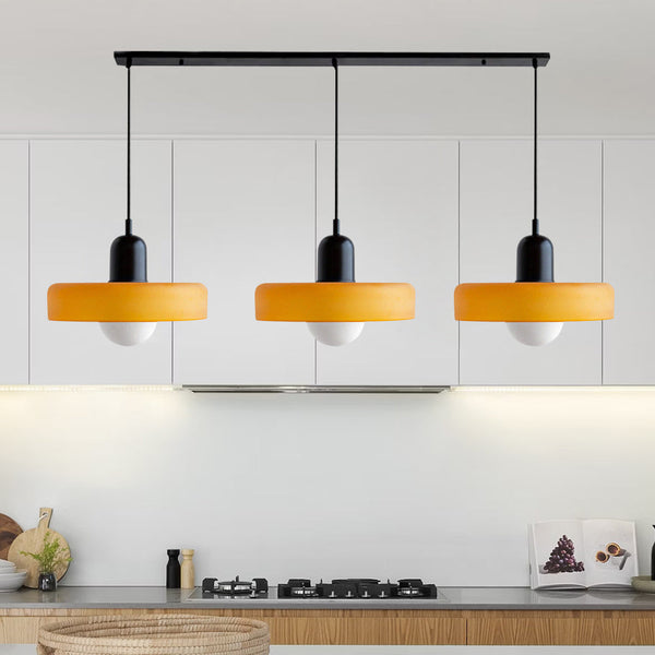 TrioGlow Hanglamp – Stijlvolle Drie Gekleurde Glazen Kappen voor Moderne Verlichting