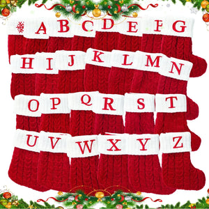 Kerstsok met letter borduring – rode gebreide MerrySock decoratie met naam