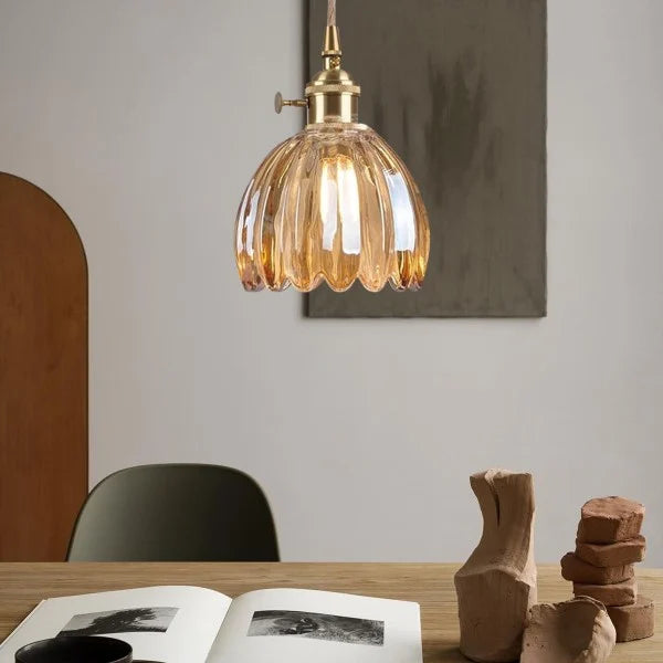 Elegante Bloesem Hanglamp – Bloemenvormige Glazen Plafondlamp voor Gezellige Interieurs