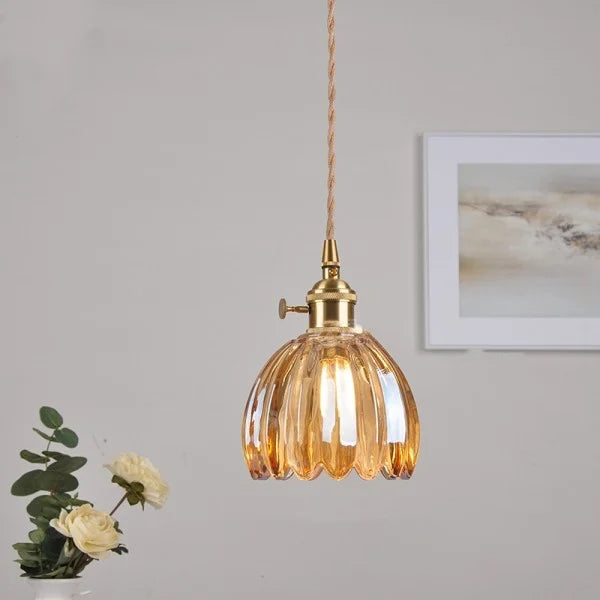 Elegante Bloesem Hanglamp – Bloemenvormige Glazen Plafondlamp voor Gezellige Interieurs